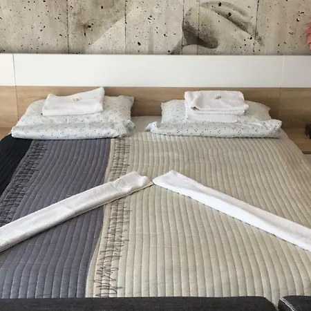 Hunyadi Apartman Szekszárd Extérieur photo