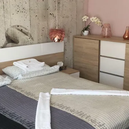 Hunyadi Apartman Szekszárd Extérieur photo