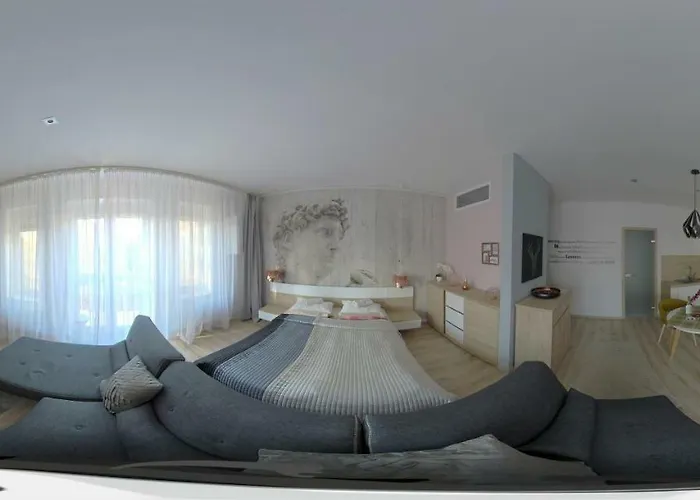 Hunyadi Apartman